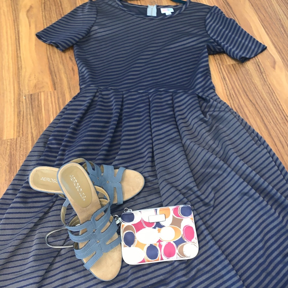 LuLaRoe Amelia siZe large